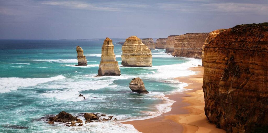 Twelve Apostles, Victoria car hire